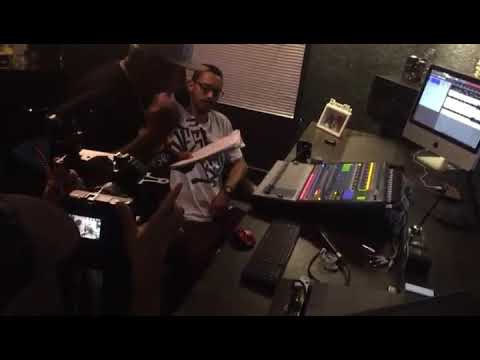 Mano Natu Gravando Clip Pela #Majestade54