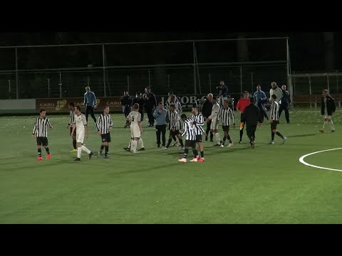 Neptunus Schiebroek - V.V. Nieuwenhoorn (13 oktober 2020)