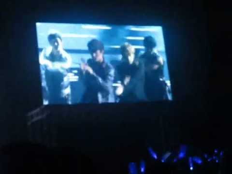 120428 SS4INA Day 2 - EXO-M "MAMA" (short clip)