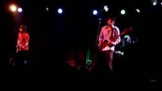 We Are Scientists- Glass House (10-1-06)- Mucho Mas