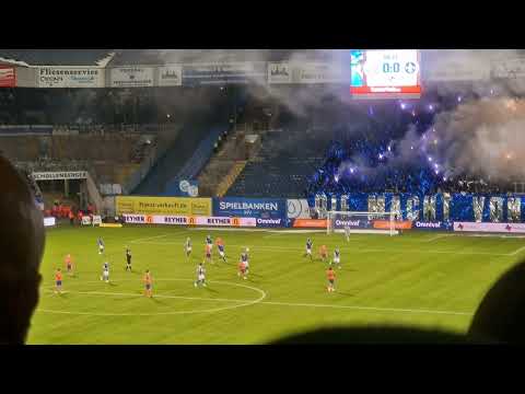 Hansa Rostock - Darmstadt Südtribüne Pyro
