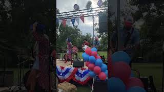 Pour me (trick pony)