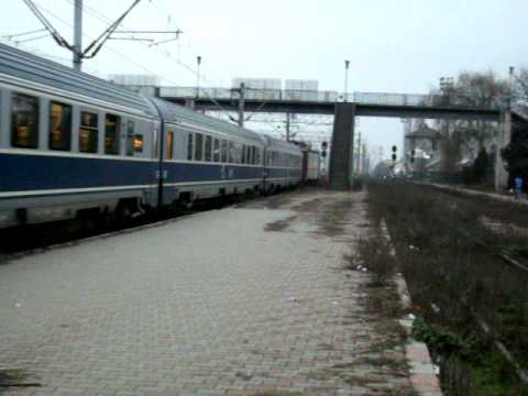 Plecarea R 751 din Roman