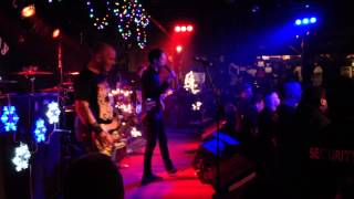 Bouncing Souls &quot;Lay &#39;Em Down And Smack &#39;Em, Yack &#39;Em&quot; Home For The Holidays 2013 Day 1