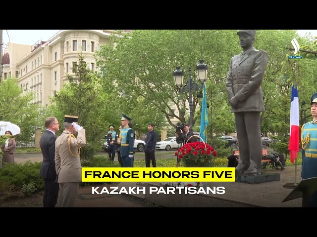 France honors five Kazakh partisans