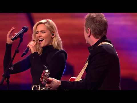 Kiefer Sutherland - Open Road featuring Helene Fischer