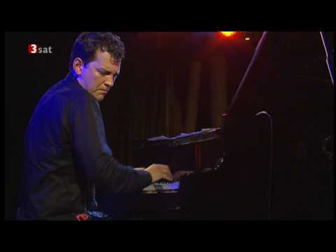 Brad Mehldau & Peter Bernstein - We See
