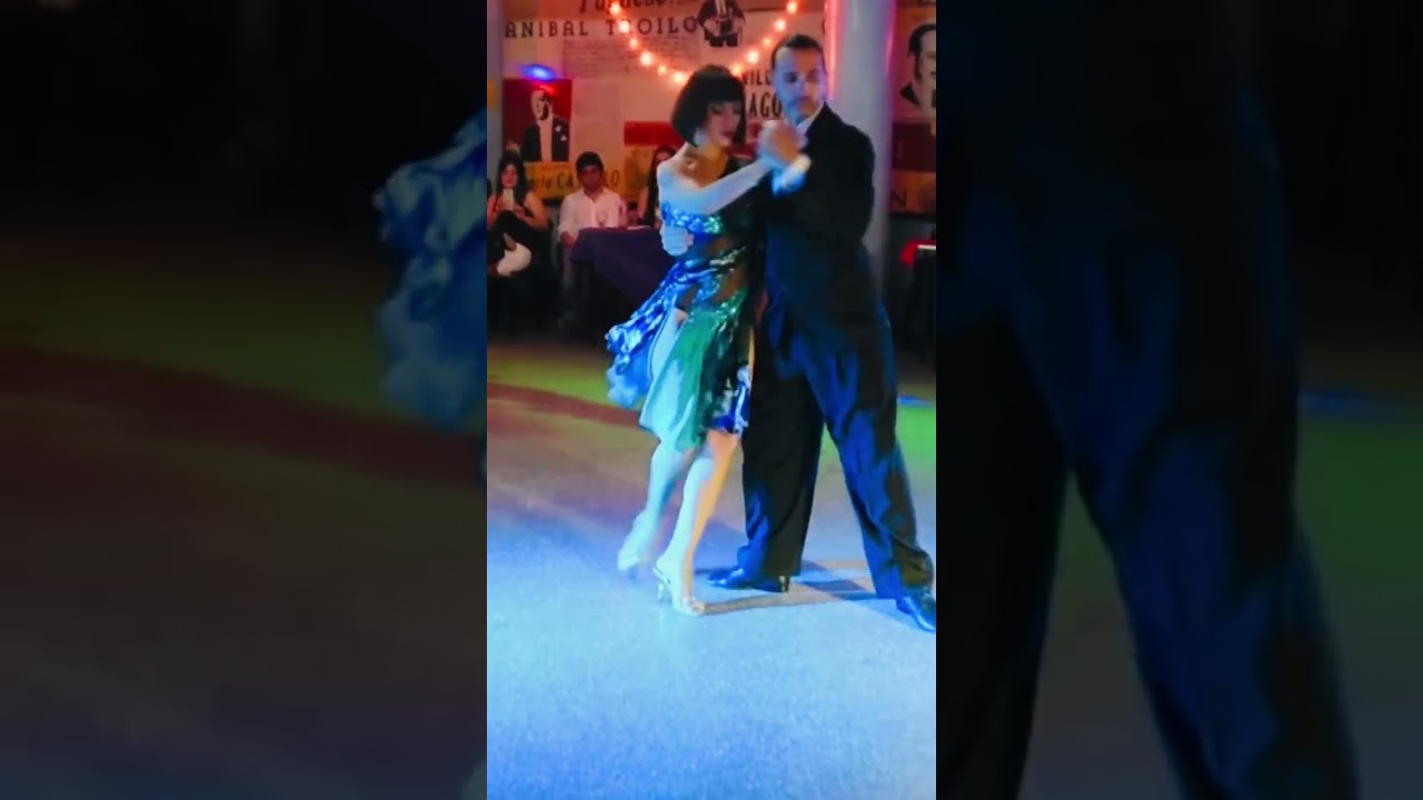 Tango. Marion. Gustavo Rosas. Demo con Gisela Natoli en Malcolm con La Romántica Sept. 2016.Bs As