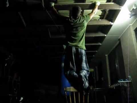 60 pullups in 1 minutes ( new personal record )