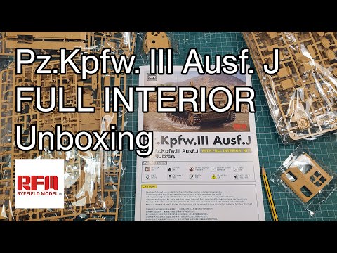 Review Panzer III Ausf J with full interior Ryefield Model 5072 (Captioned)
