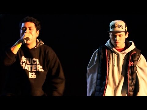 HAMPPER vs ZIGMA Red Bull Batalla de los Gallos 2015 Perú