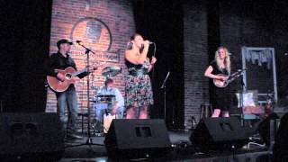 Amber Hayes Performs Any Day Is A Good Day At Sweet Sunday Singin&#39;