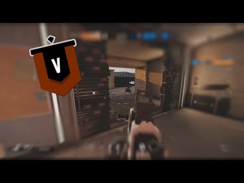 HOW A #1 CHAMPION PLAYS SMG-11 - Rainbow Six Siege