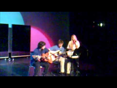 Gnarls Barkley - Crazy (Live at Follo)