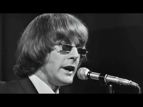 THE BYRDS - Mr  Tambourine Man (Official)
