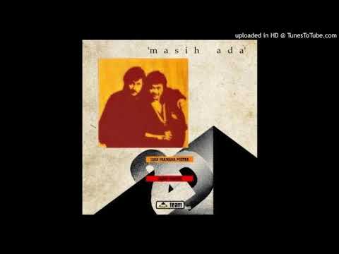 2D & Malyda - Sementara Berpisah - Composer : Dian Pramana Poetra & Deddy Dhukun 1989 (CDQ)