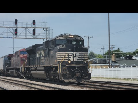 NS 1099 leads CP 248 on Canadian Pacific's Elgin Subdivision|6/10/23