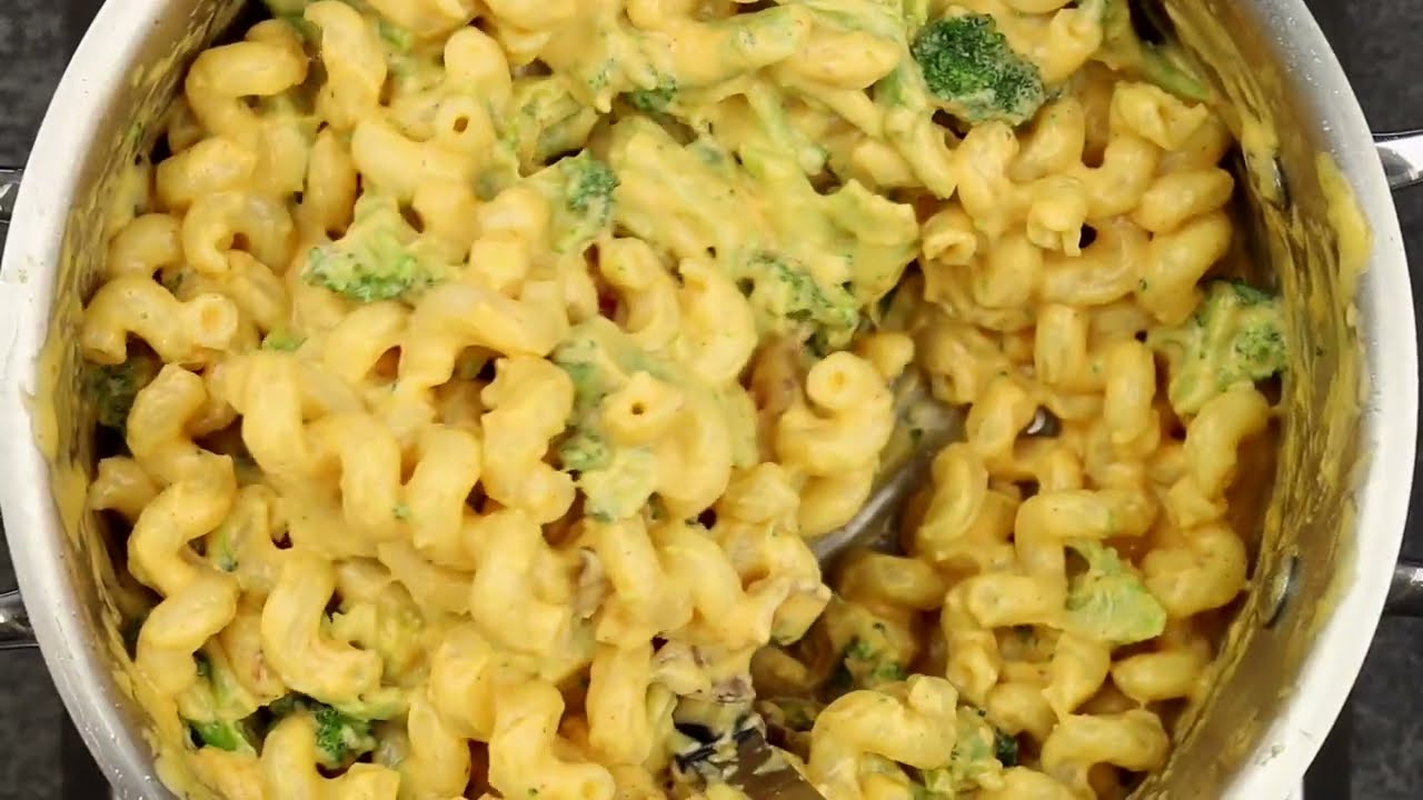 Budget Bytes | One Pot Bacon Broccoli Mac and Cheese
