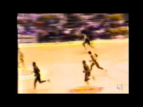 POINT GUARD Dražen Petrović (Blazers) plays the position vs. L.A. Lakers (Mar.30, 1990)