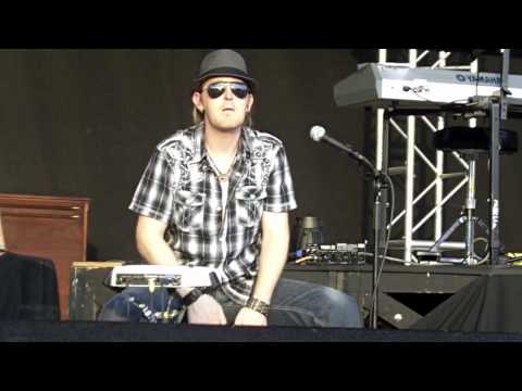 Mike Bennett- Cajon/Electronics Rig Tour- Summer 2010