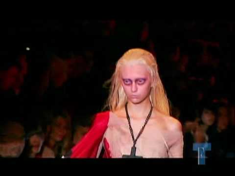 Dior w 2006 Paris HauteCouture