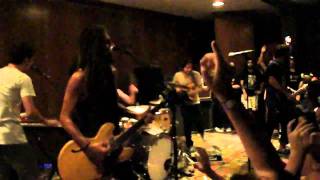 Envy On The Coast - Numb (LIVE HD)