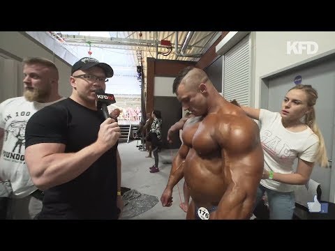 Huśtawka nóg mięsień łydki Encyklopedia kulturystyki Arnold Schwarzenegger Volume 2