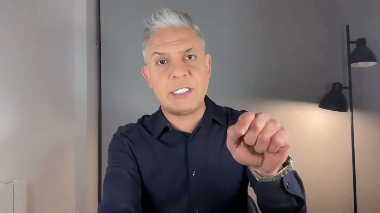 ترامب عاد من الصين بخُفَّي حُنَيْن!!كذبة البوينج!!بيدرو سانشيز ولامال وصلاح!!?