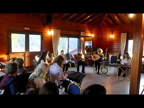 Keesher Bar, Ara Dinkjan, "Δυο ψαράκια μελανούρια" Μουσικού σχολείου Πειραιά