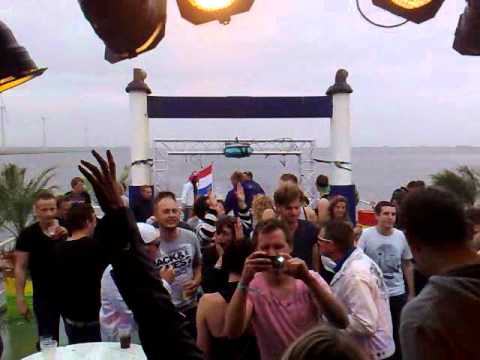 Row Sunshine @ Xperience Cruize 2011