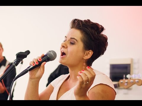 Zespół na wesele na żywo Łódź -  TRZASKI cover band - Rock'n'roll is king (cover)