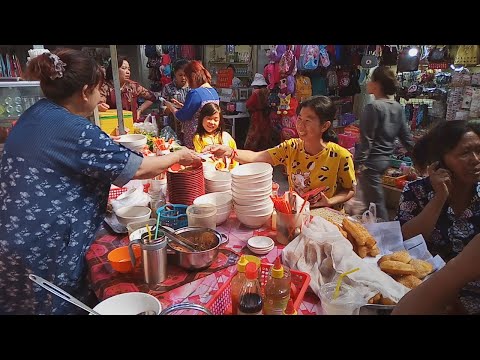PC Market - Fresh Food Compilation And Eating Breakfast In Market - Phnom Penh City