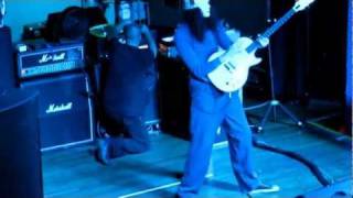 Buckethead Live (HD) - Star Wars Theme - Pittsburgh 2011