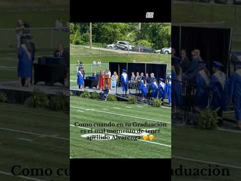 COMO CUANDO TE APELLIDAS ALVARENGA - MOMENTO INCÓMODO EN GRADUACIÓN 🧑‍🏫📝🖤
