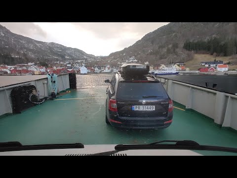 Drive True. Driving through Western Norway. Urnes to Kaupanger.