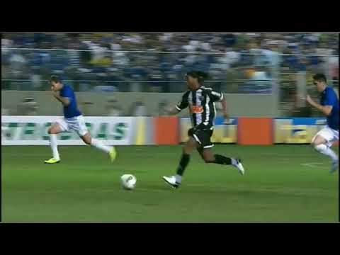 Ronaldinho's goal against atletico rival
