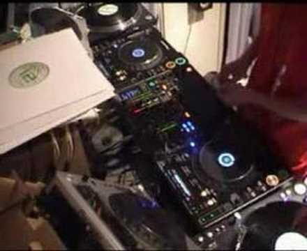 Dj Cotts - Jan 2k8 - 30 Min Hardcore Mix