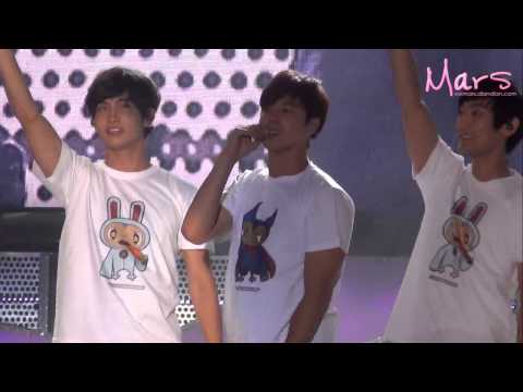 20131019 SMTown Live World Tour III in Beijing ending Yunho focus