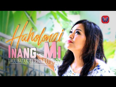 Erna Tobing - Haholongi Inang Mi [Official Music Video]