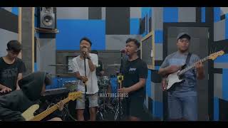 Download lagu LEMAH TELES Vicky Prasetyo Cover By Maxtube #indahsubagiyo #cover #dangdut #maxtube mp3