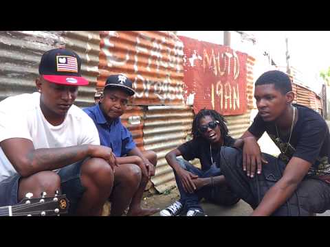 dOuble faSS... par Sky to be ,Aiien-G ,Jordan ,Rasta..