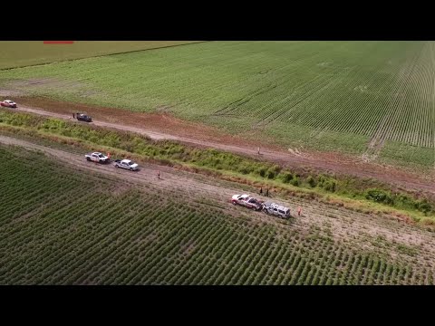Authorities in south Texas say six migrants from El Salvador have been killed and five critically injured when an SUV that earlier fled police crashed into a drainage ditch. (June 5)