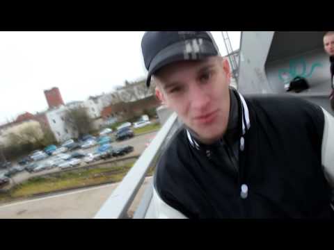 Pada Lash & S.Z.D. - Aus den Wolken gefallen