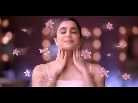 Ponds Dream Flower Powder, Bottle