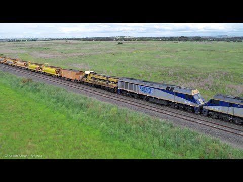 7M21V SSR Ballast Train With EL56 EL62 EL55 4904 (13/11/2022) - PoathTV Australian Railways