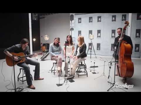 Finches (de Vinken Zusjes) - "Survivor"  Acoustic Sessions april 2014