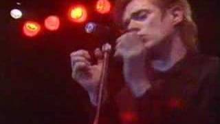 Einsturzende Neubauten - Der Tod Ist Ein Dandy (Live 1990)