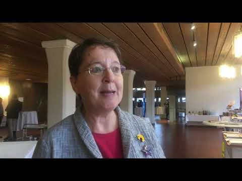 Archivdirektorin Andrea Schwarz: Findbücher ermöglichen Online-Recherche im Kirchenarchiv