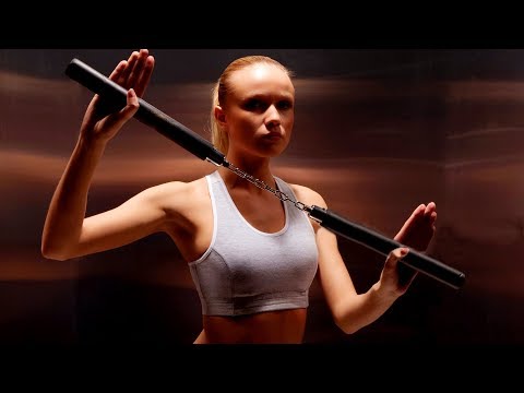 Crazy girl with Nunchucks - Amazing Nunchucks Tricks @MrArslanTKD