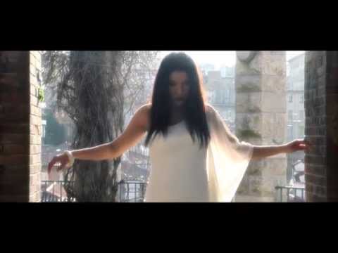 Notturna - Viento Soplame Lejos [Official Videoclip]